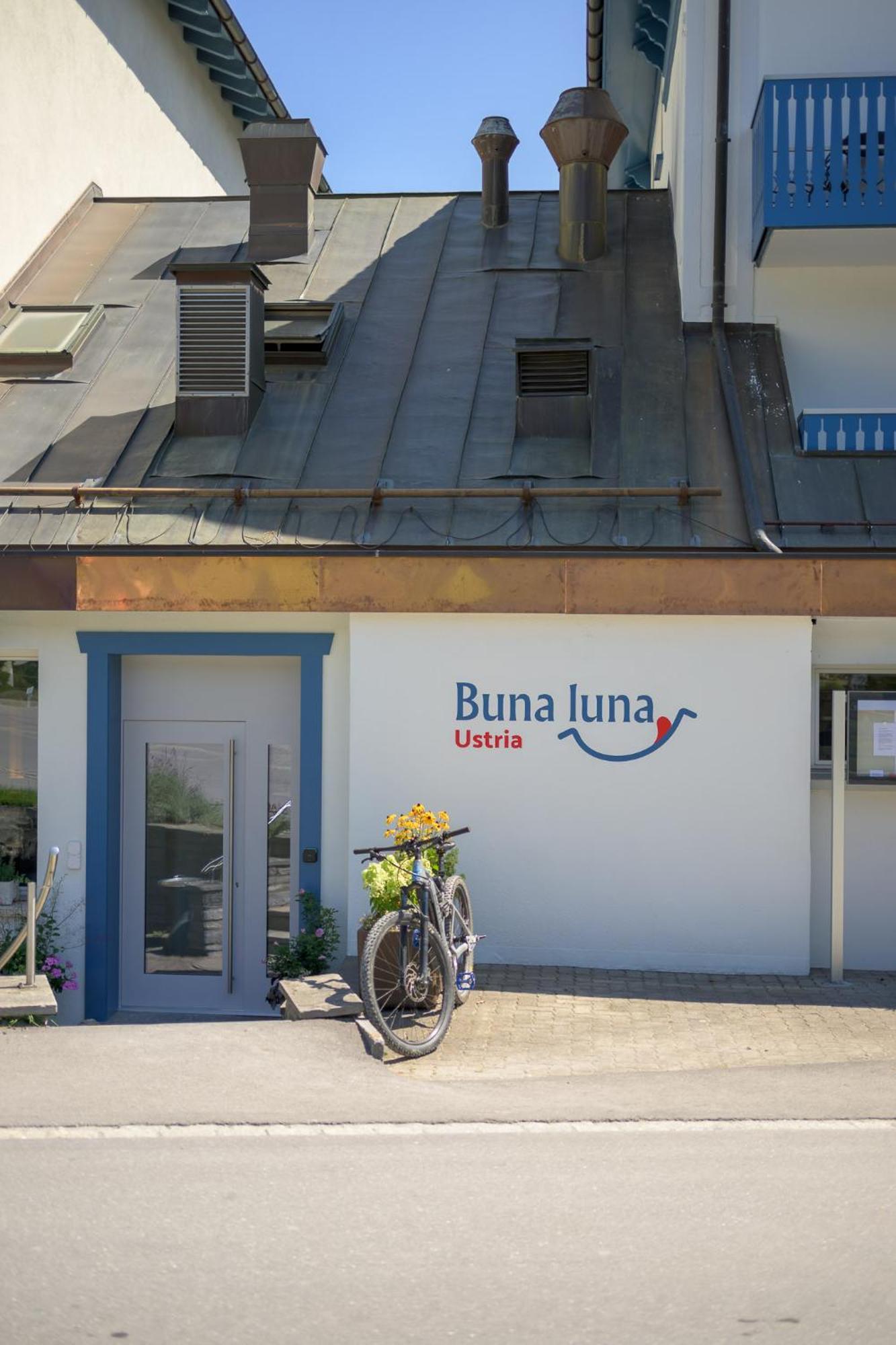 Hotel Buna Luna By Seehof Лакс Экстерьер фото